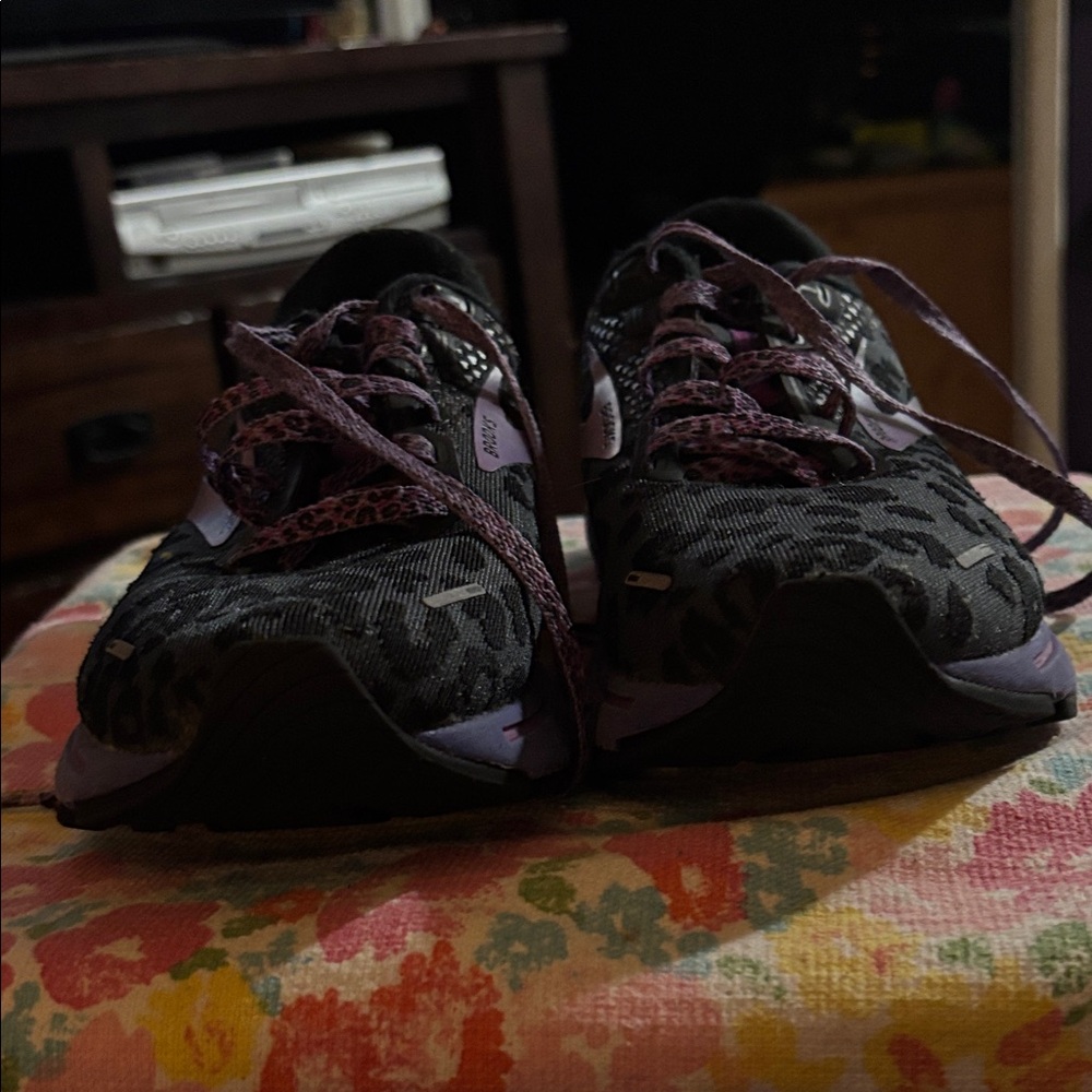 Brooks Women’s Black with Purple Accent Athletic Sneakers